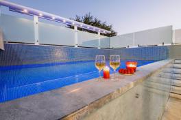 אהבה על המים